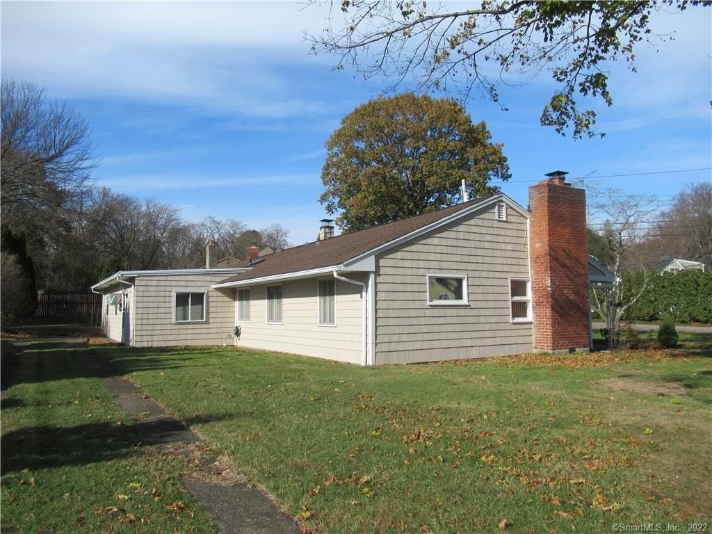 15 Harvester Road - Photo 0
