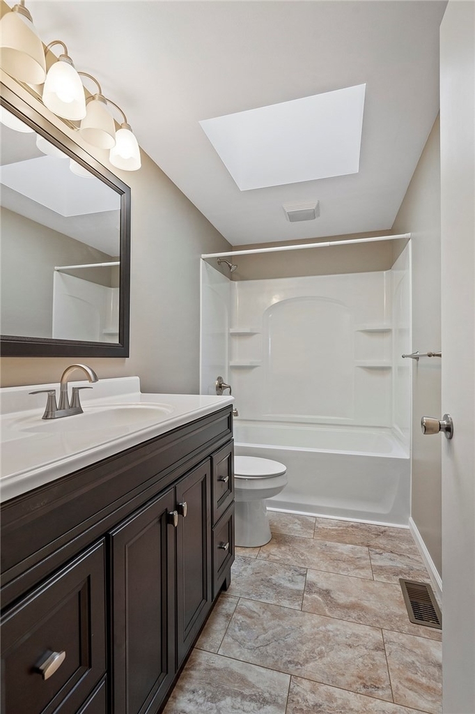 8966 Knoll Street - Photo 10
