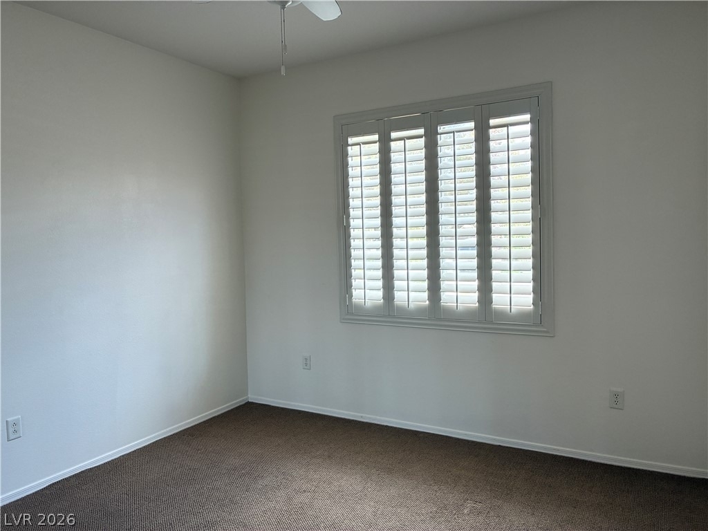 2581 Leighton Avenue - Photo 2