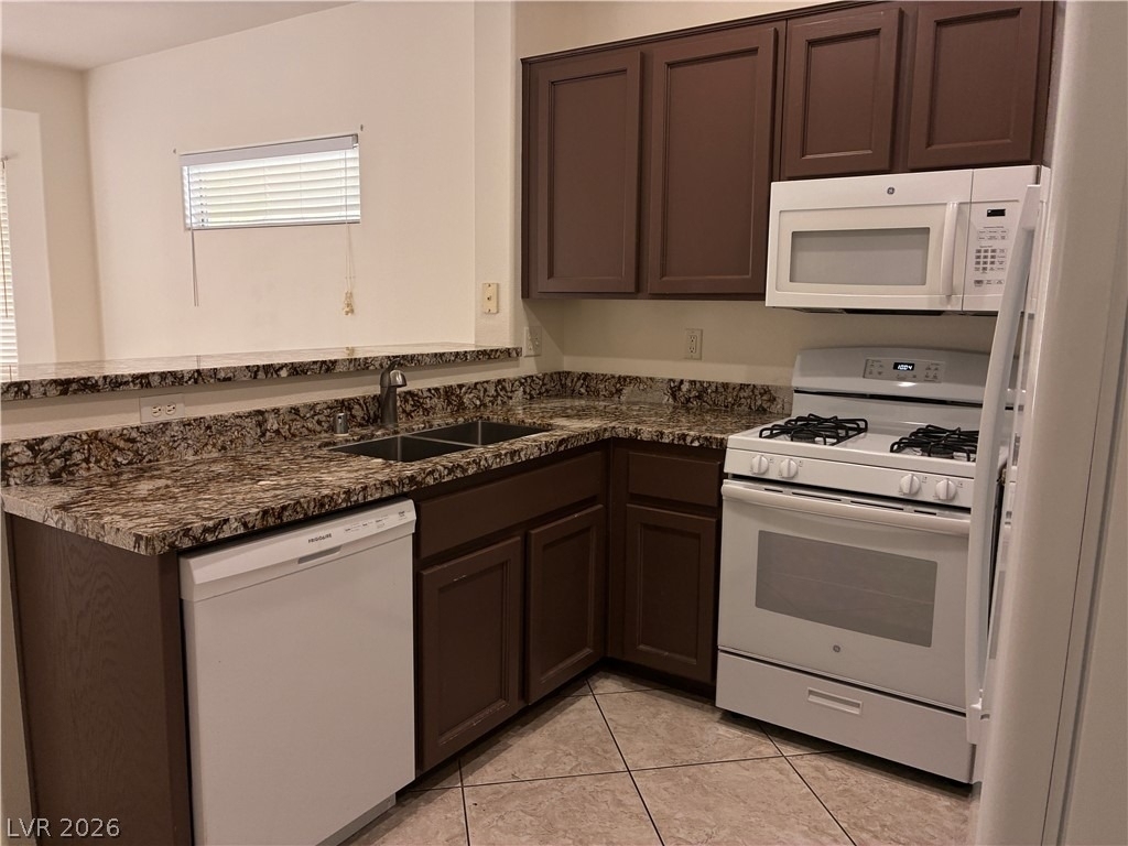 2581 Leighton Avenue - Photo 4