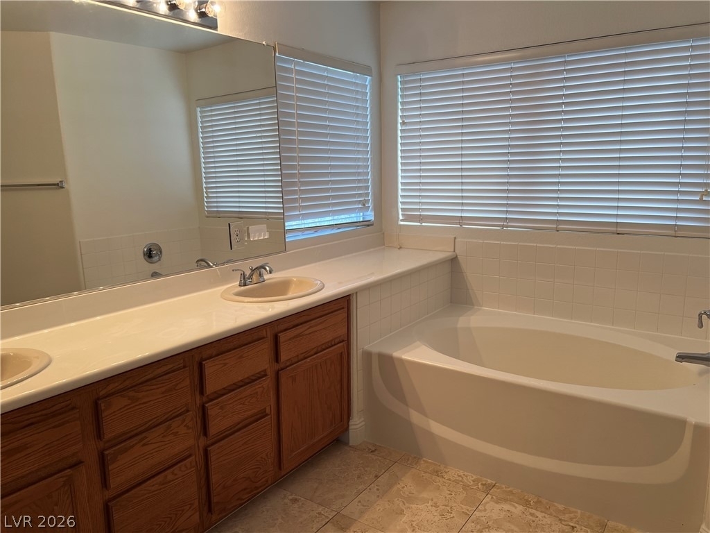 3031 Scenic Valley Way - Photo 22