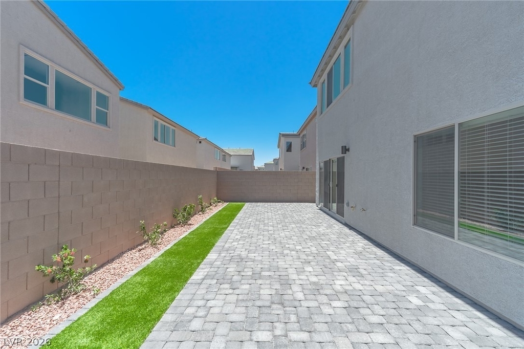 5740 Yellow House Street - Photo 27