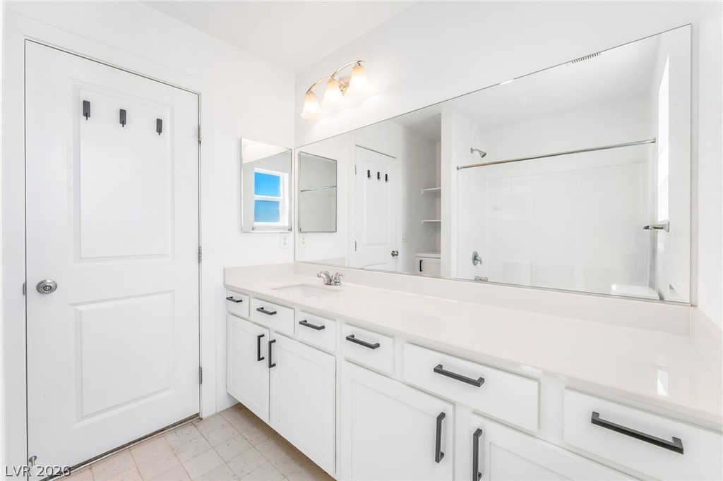 1002 Solemn Cactus Avenue - Photo 16