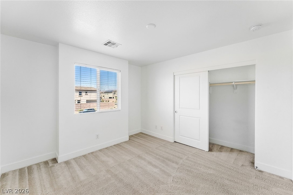 1002 Solemn Cactus Avenue - Photo 17
