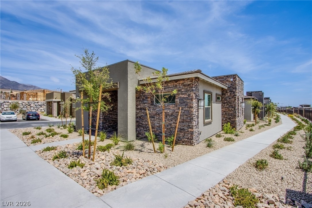 928 Allister Fields Lane - Photo 0