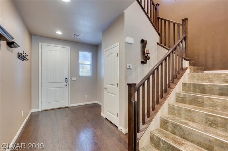 1077 Hickory Park Street - Photo 5