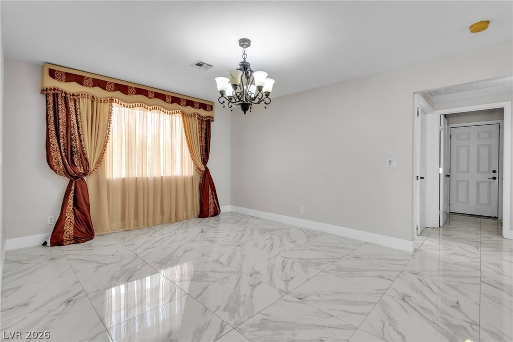 7824 Emerald Harbor Court - Photo 8