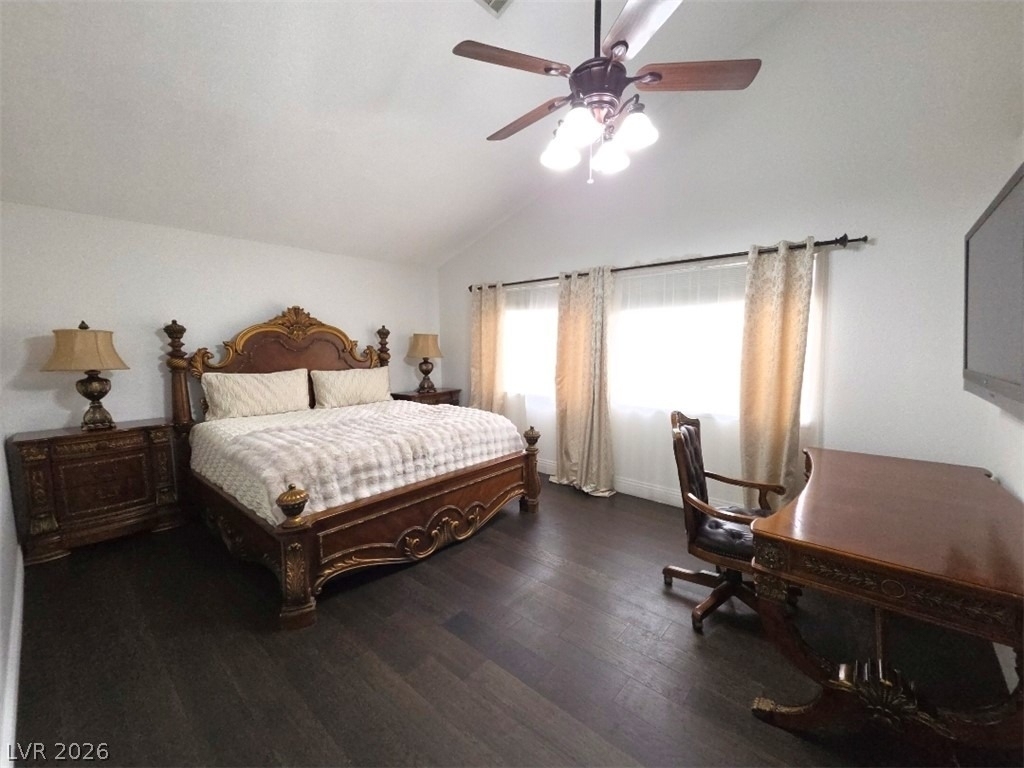 7824 Emerald Harbor Court - Photo 10