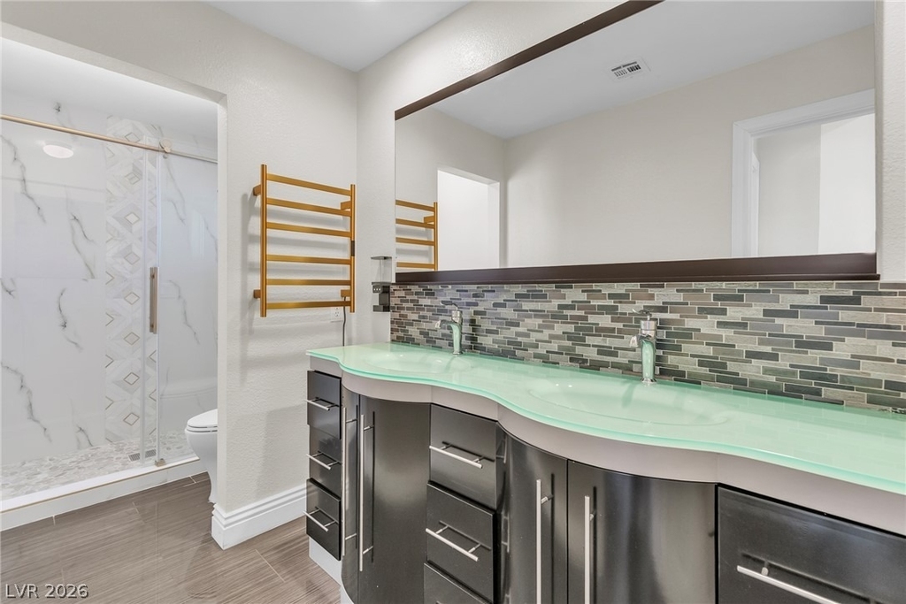 7824 Emerald Harbor Court - Photo 28