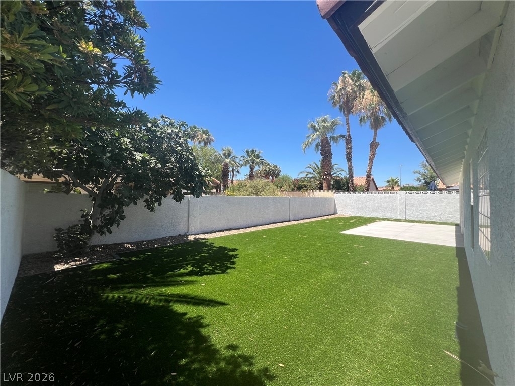 5645 W Katie Avenue - Photo 42