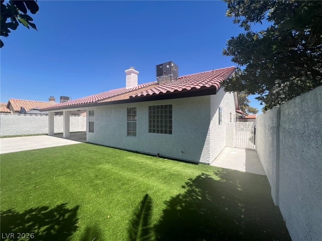 5645 W Katie Avenue - Photo 43