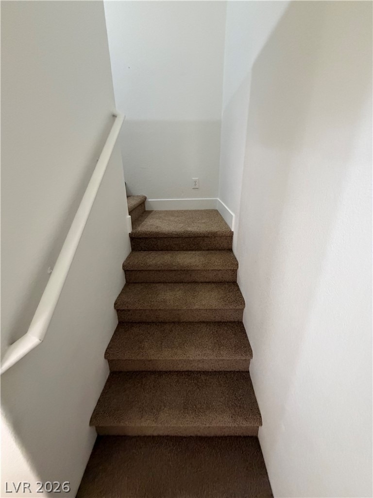 563 Shire Hall Street - Photo 4