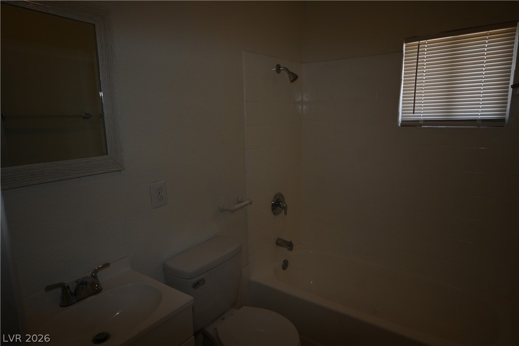 1007 C Street - Photo 5