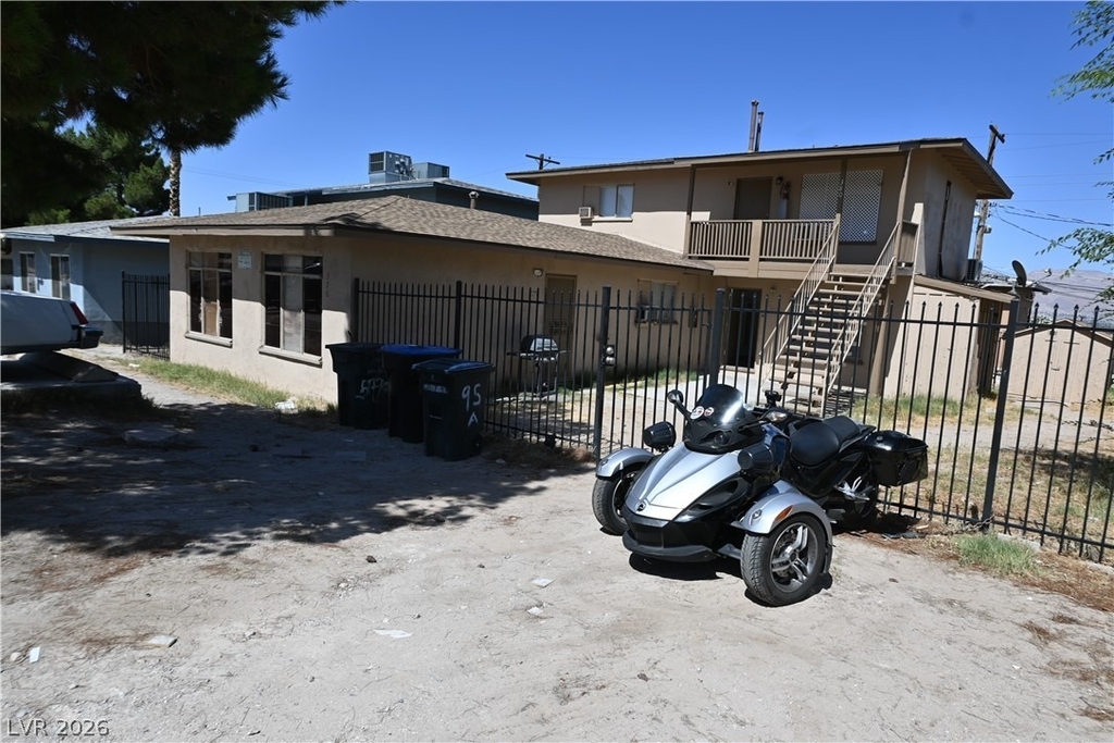 378 N 13th Street - Photo 0