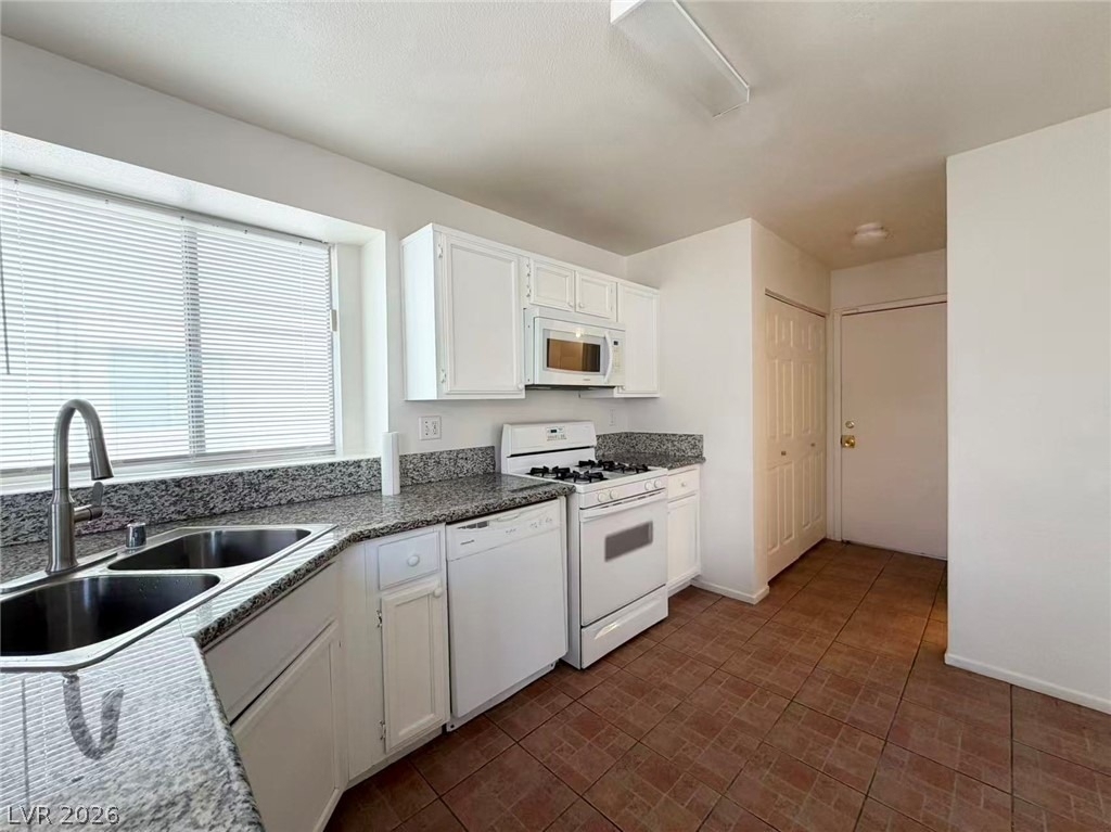 8256 Ten Gallon Court - Photo 7