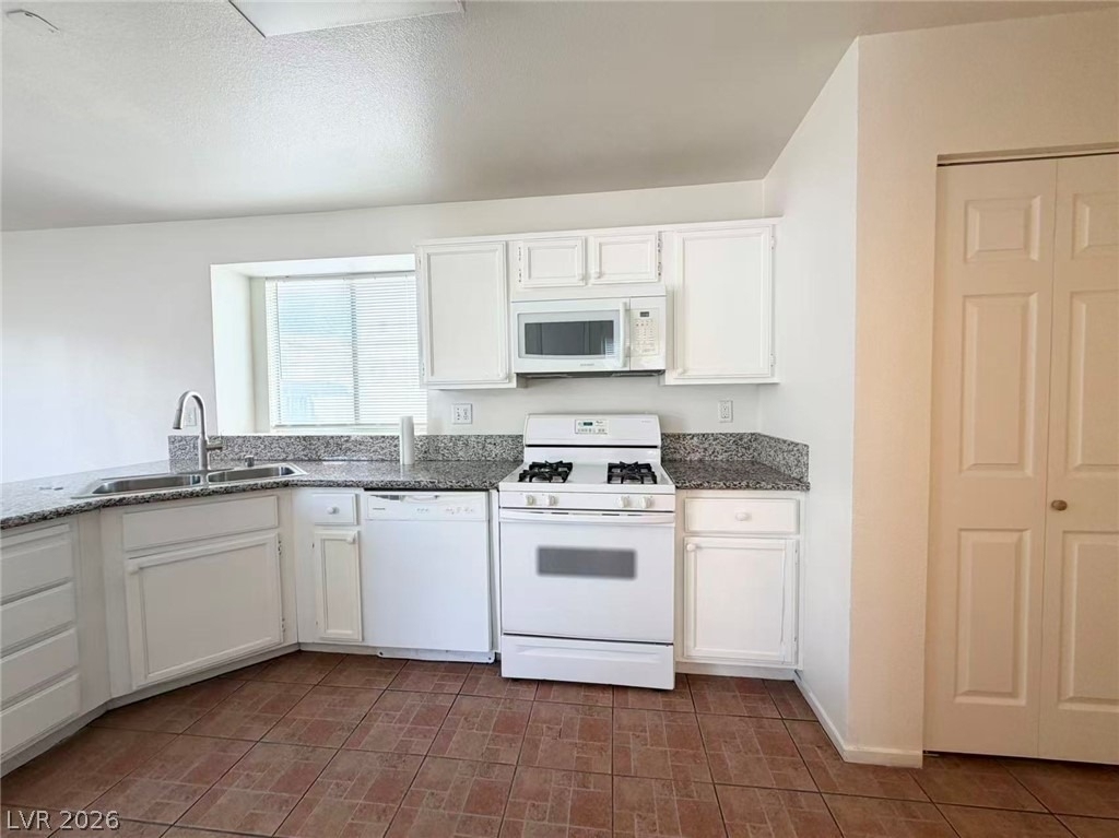 8256 Ten Gallon Court - Photo 6