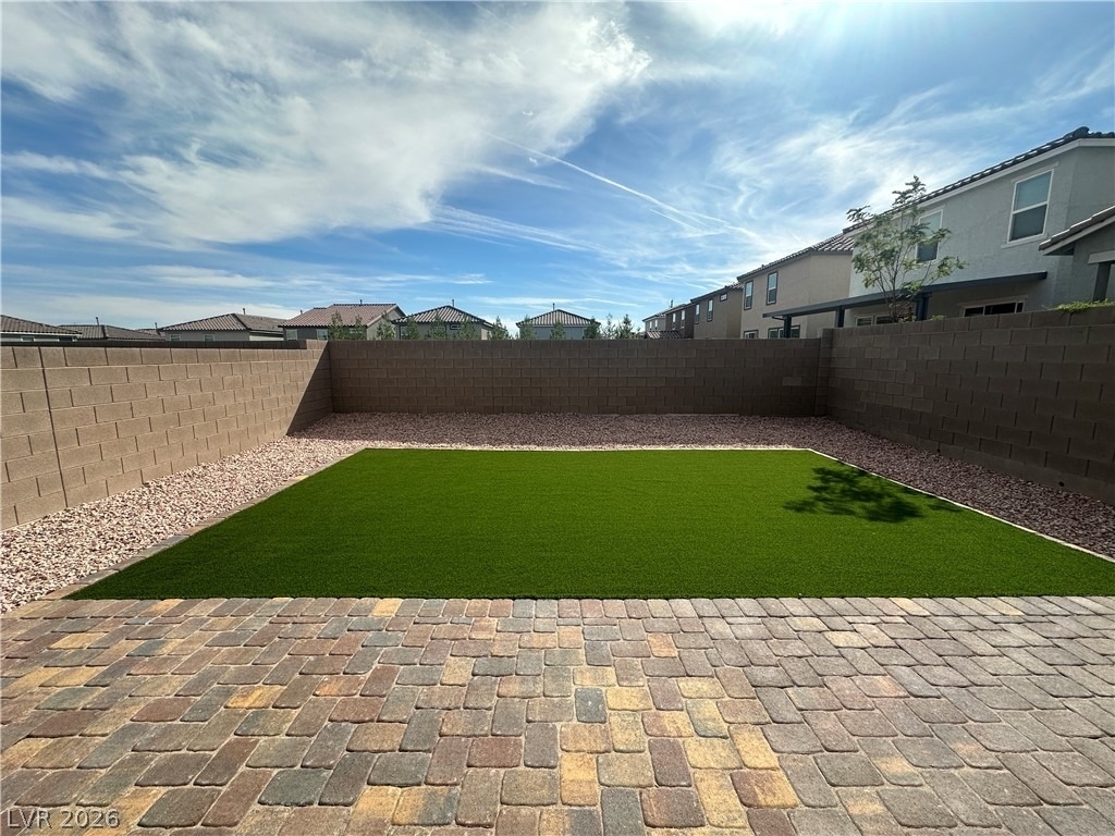 8755 Sand Verbena Avenue - Photo 30