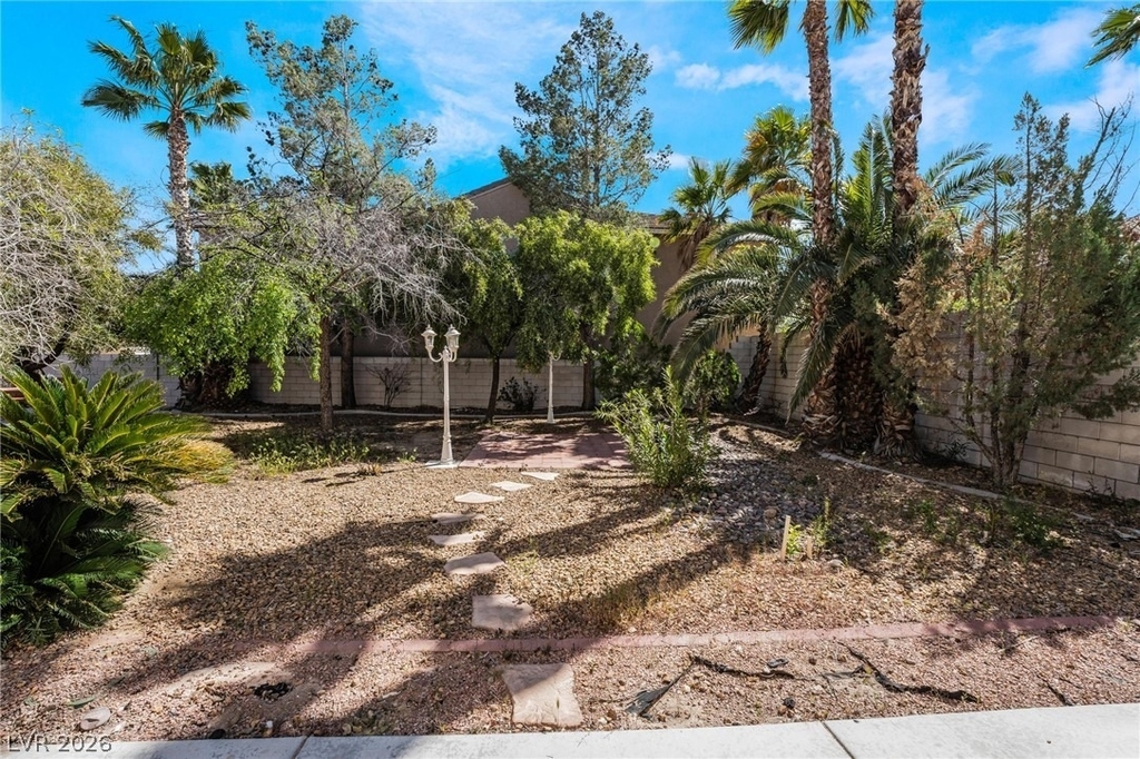 8901 Goldstone Avenue - Photo 47