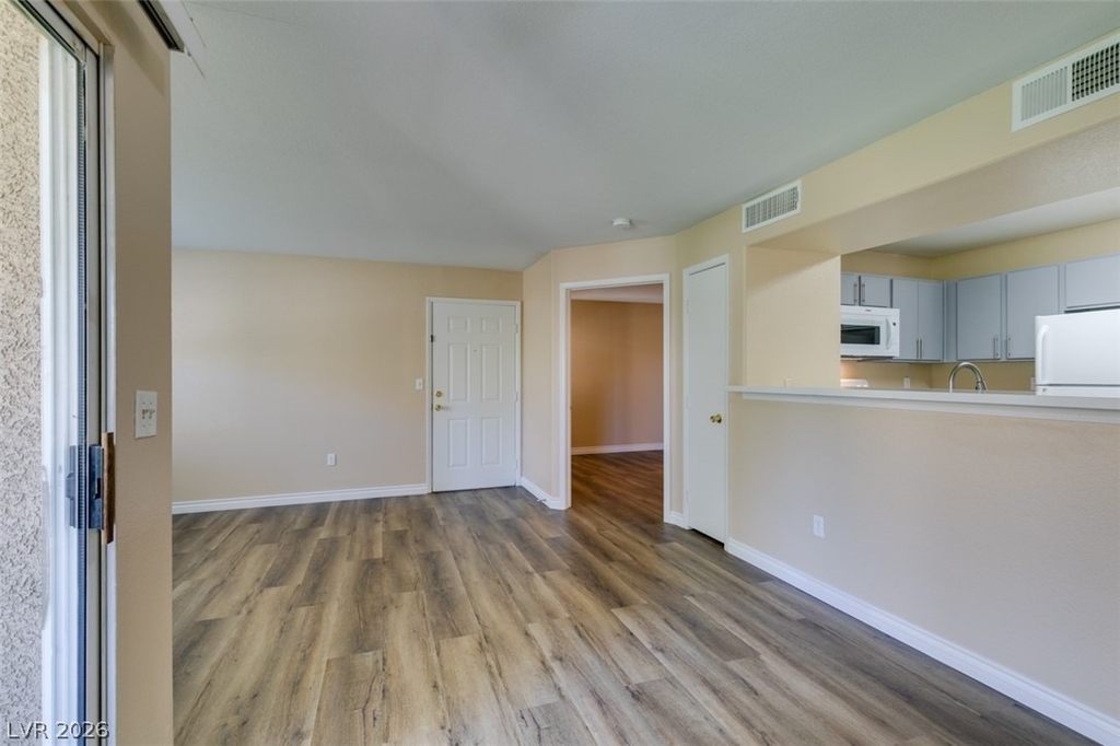 2300 E Silverado Ranch Boulevard - Photo 22
