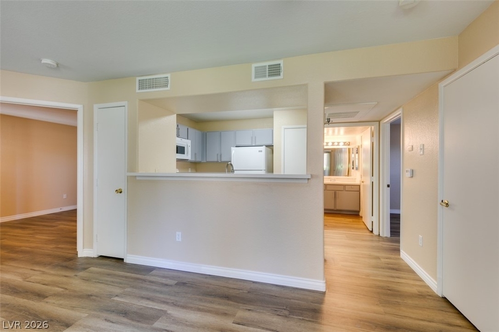 2300 E Silverado Ranch Boulevard - Photo 23