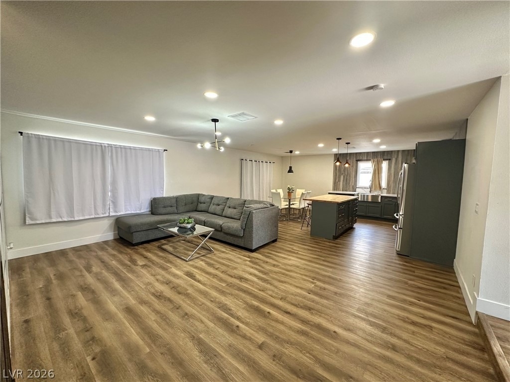 6488 Creston Avenue - Photo 8