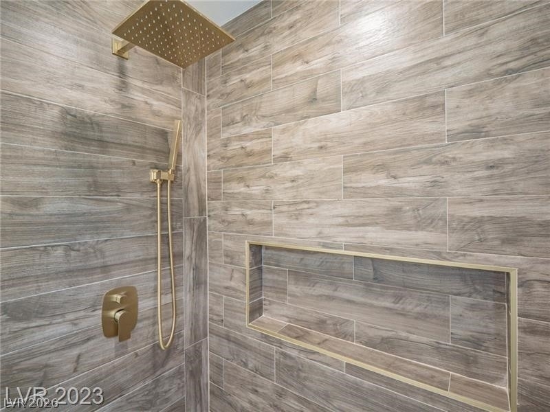 6488 Creston Avenue - Photo 20