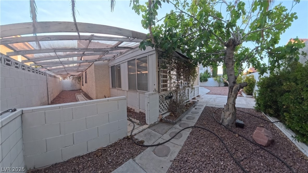 4844 Jadero Drive - Photo 32