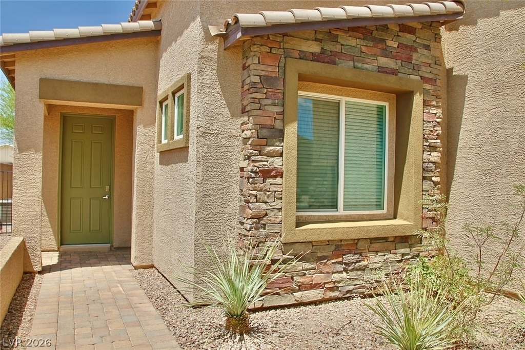 2124 Del Aqua Avenue - Photo 2