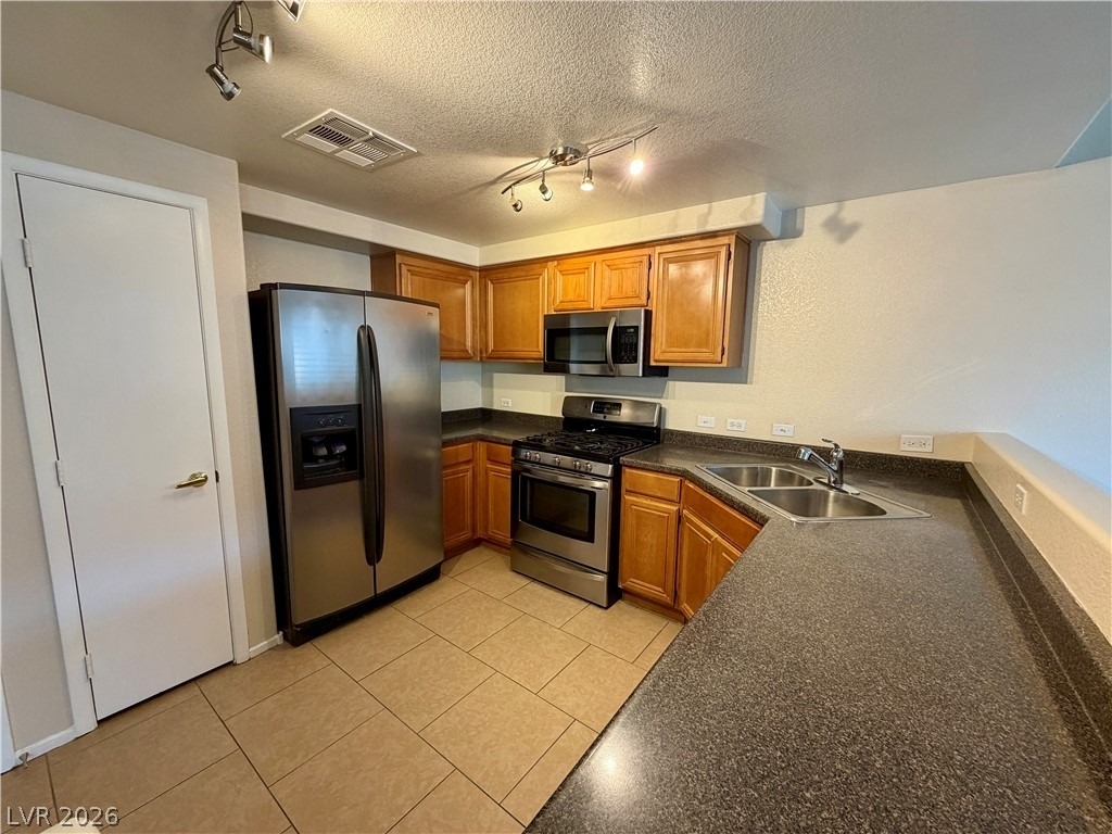 10245 S Maryland Pw Parkway - Photo 3