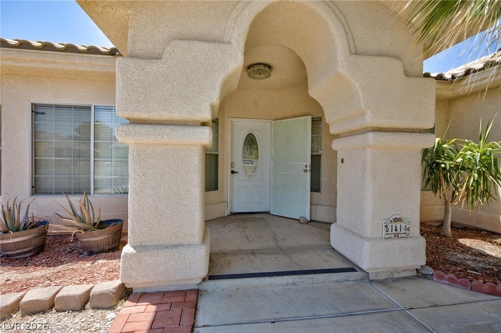 5141 Eldora Ave - Photo 3