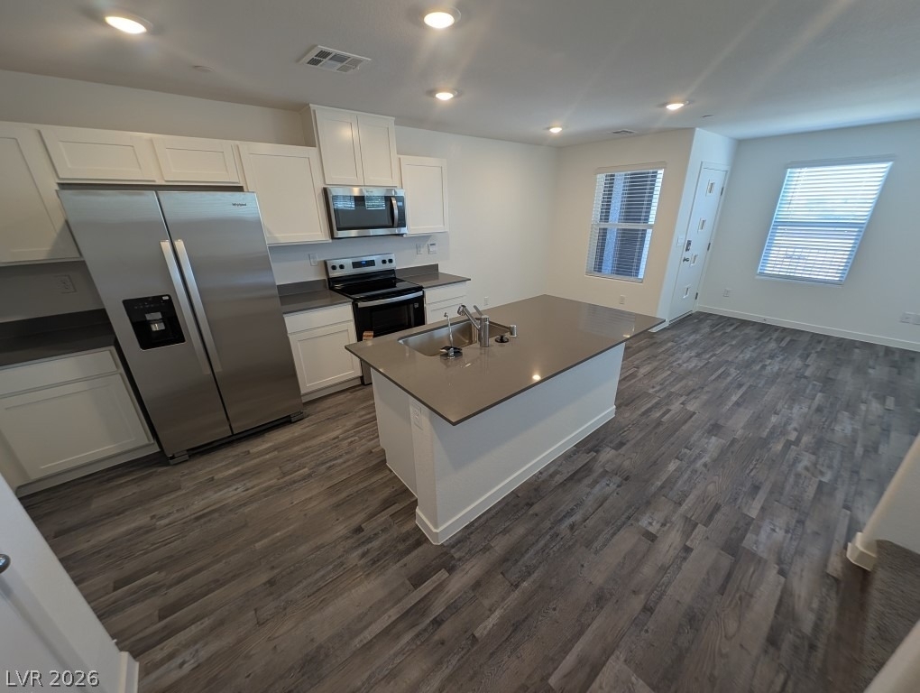 484 Golden Myna Avenue - Photo 10