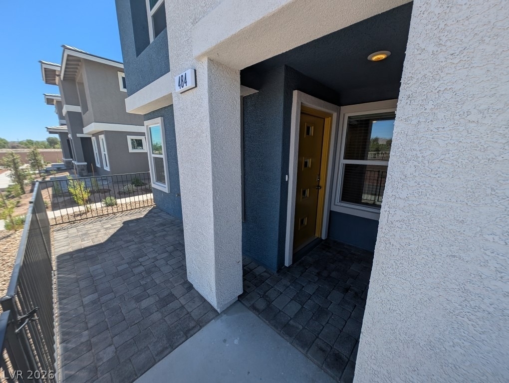 484 Golden Myna Avenue - Photo 2