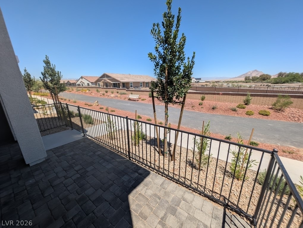 484 Golden Myna Avenue - Photo 3
