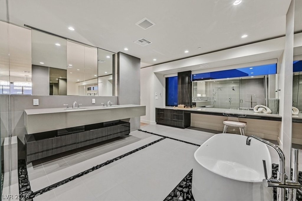 807 Magnum Cliff Court - Photo 49