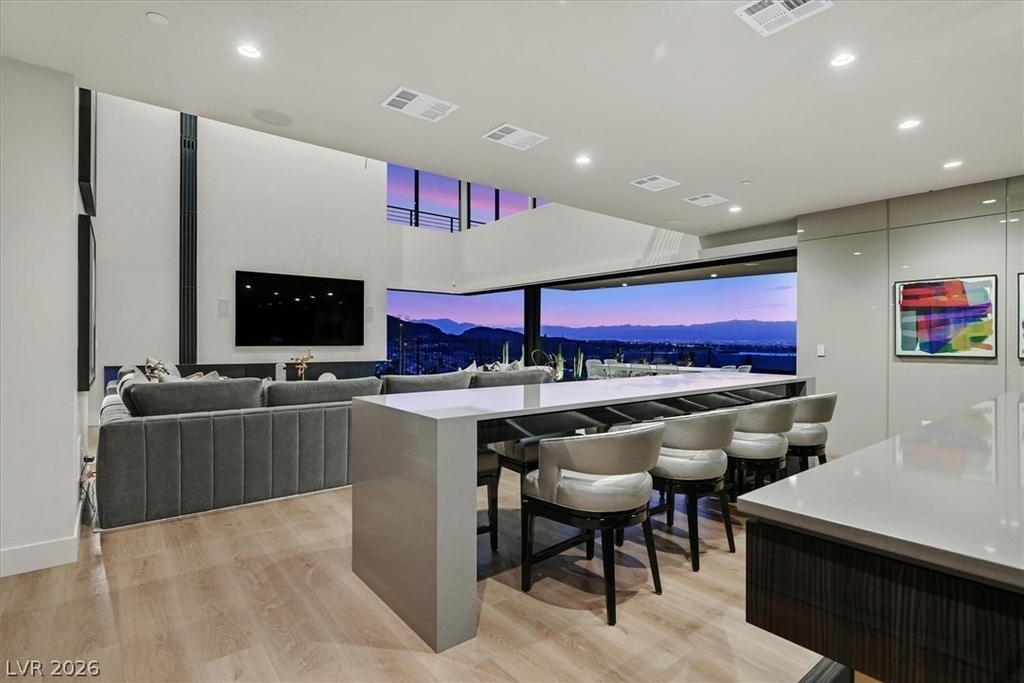 807 Magnum Cliff Court - Photo 15