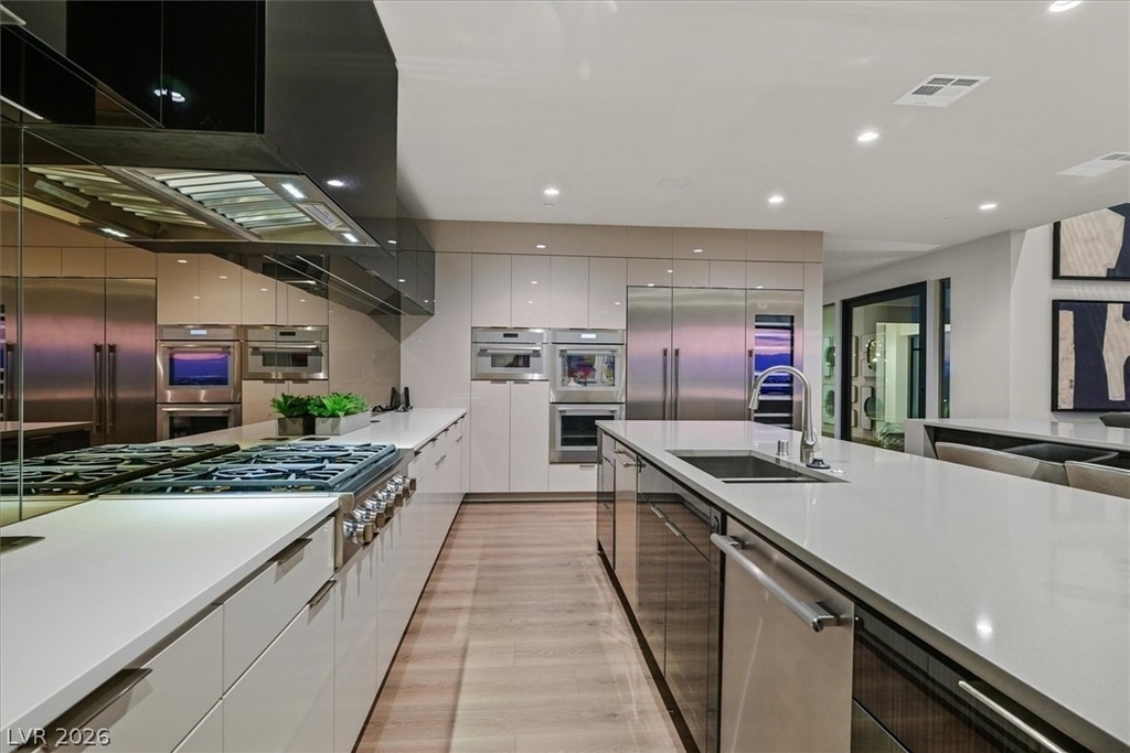 807 Magnum Cliff Court - Photo 17
