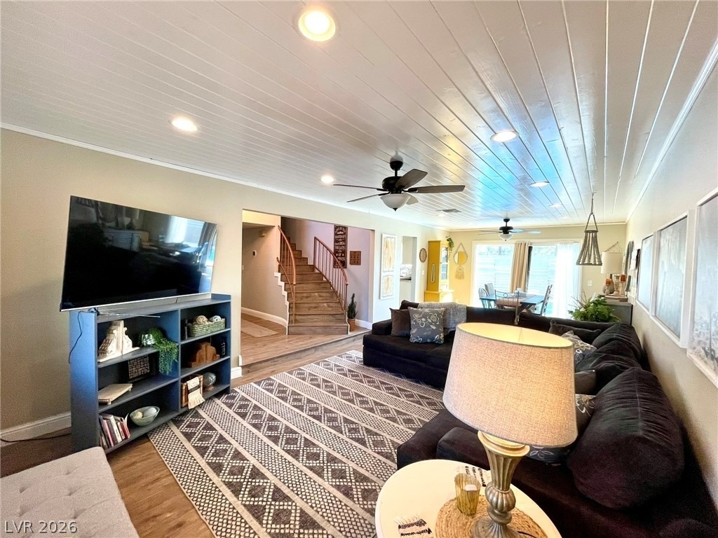 2246 Windsor Drive - Photo 5