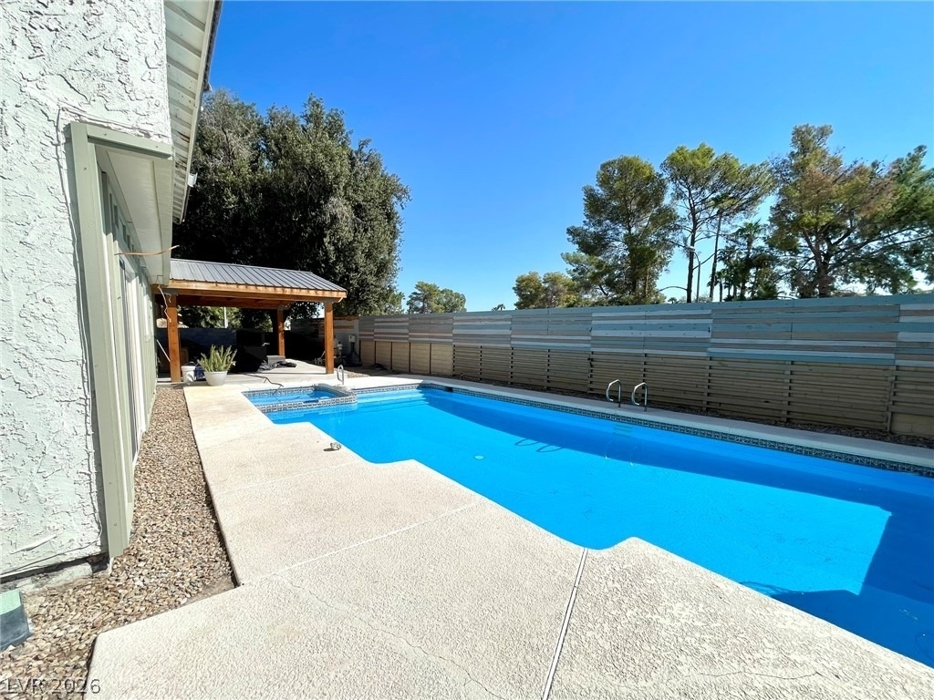 2246 Windsor Drive - Photo 48