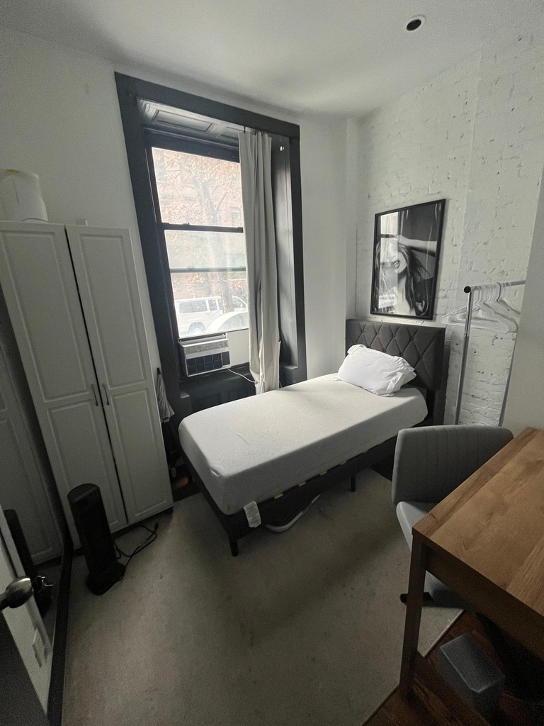 509 East 87th Street - Photo 0