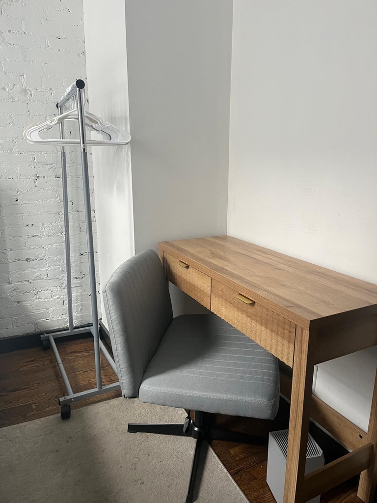 509 East 87th Street - Photo 1