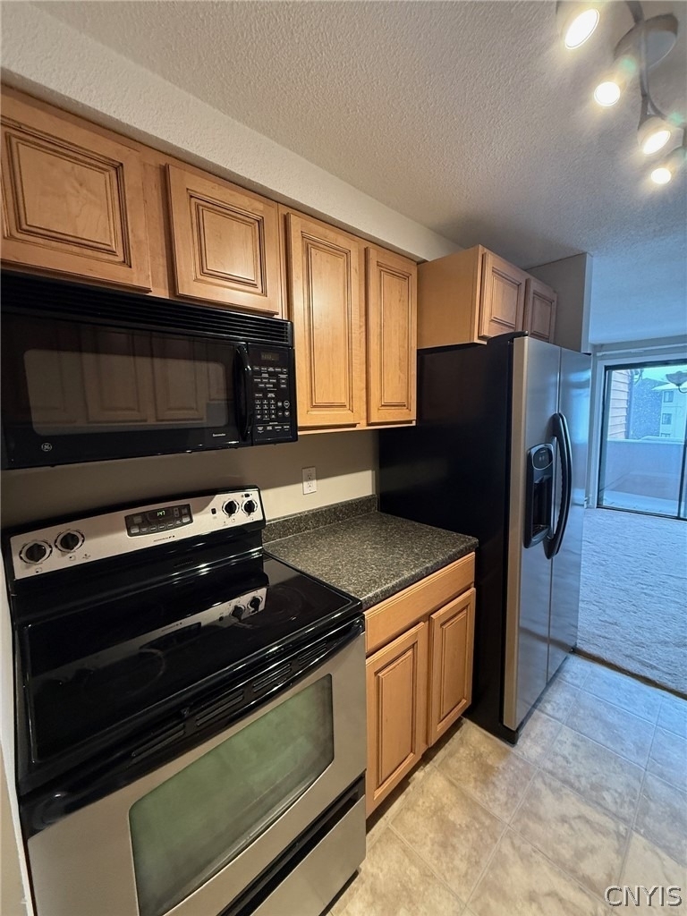 505 Village Boulevard N - Photo 15