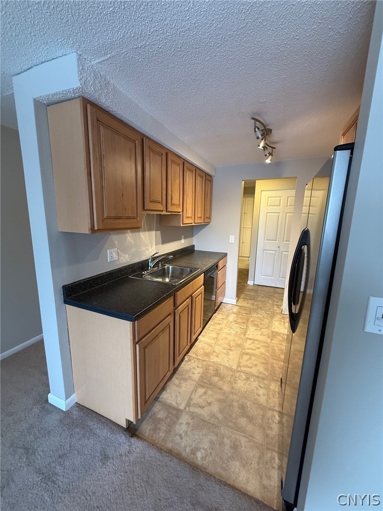 505 Village Boulevard N - Photo 12