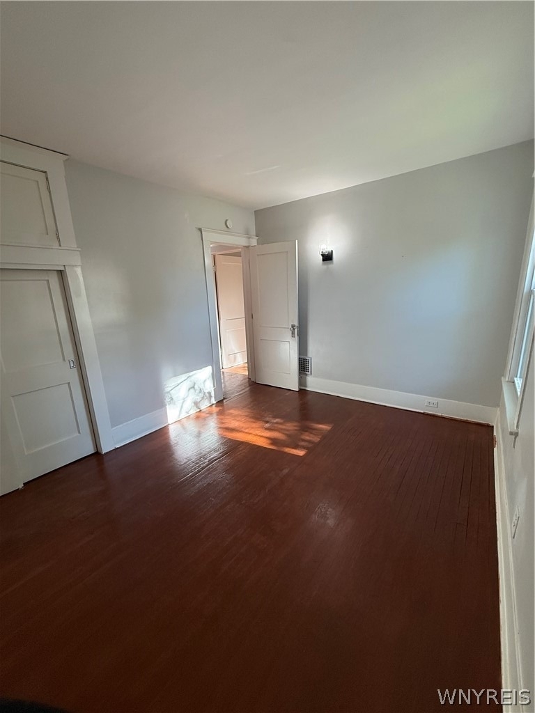301 Crestwood Avenue - Photo 4