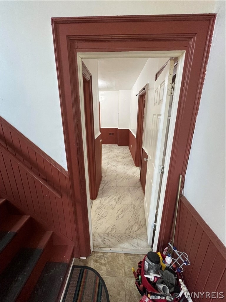 298 Winslow Avenue - Photo 12