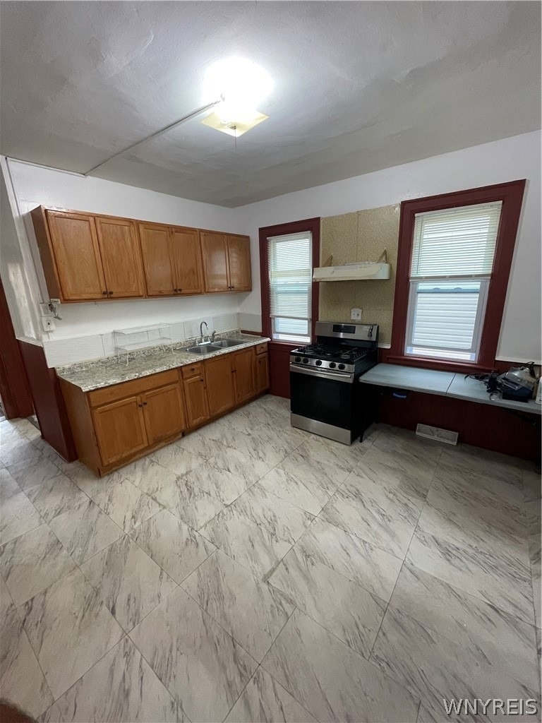 298 Winslow Avenue - Photo 9
