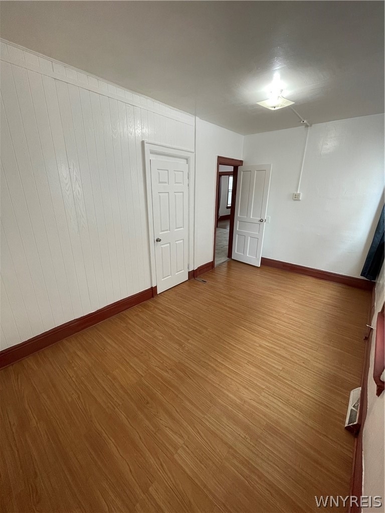 298 Winslow Avenue - Photo 10