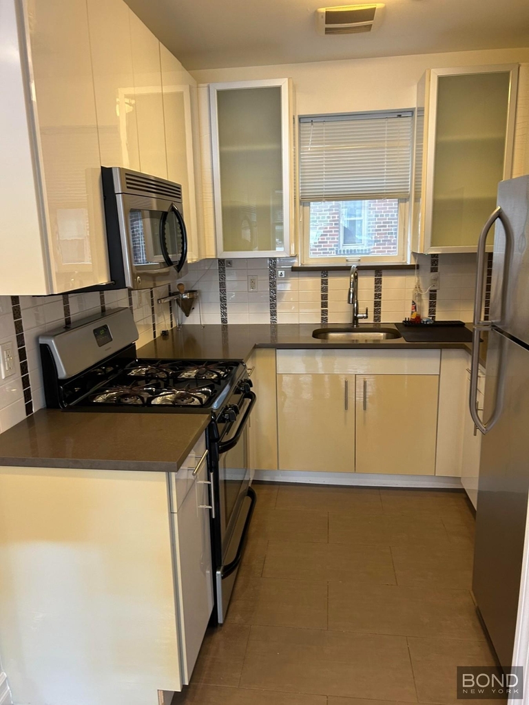 1329 East 17th Street - Photo 1