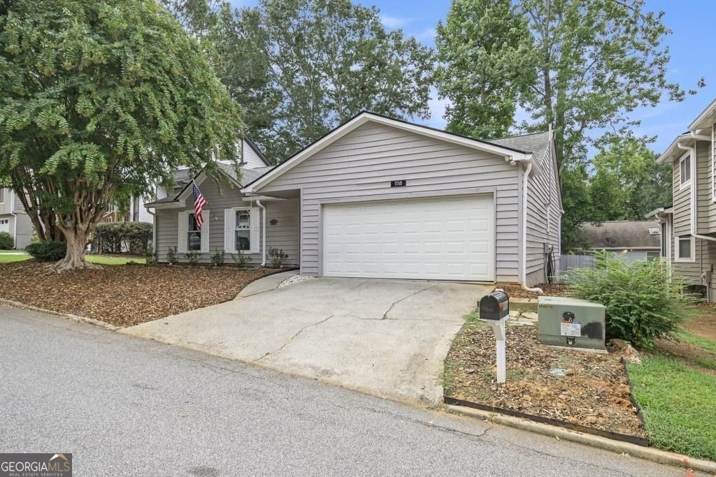 1118 Capital Club Circle - Photo 2