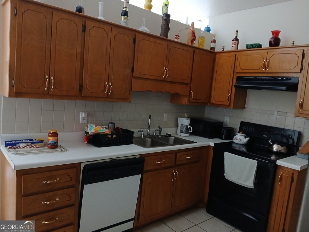 817 Ashton Place - Photo 3