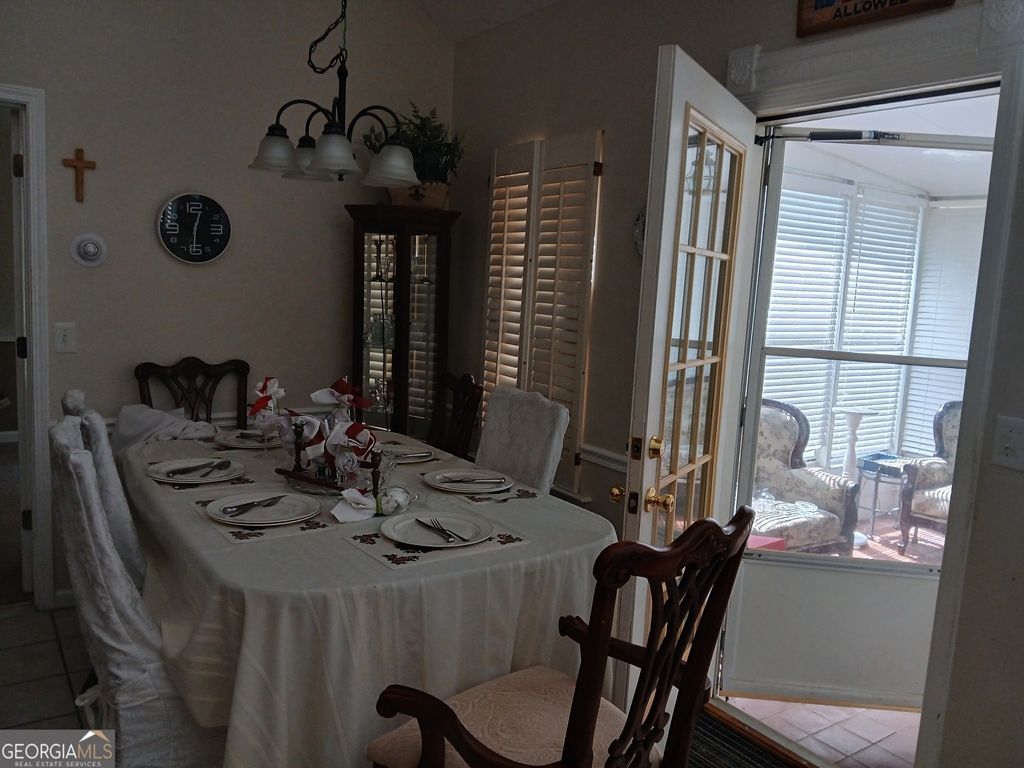 817 Ashton Place - Photo 2